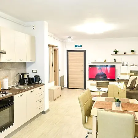 Sunset View Apartment- Pools Lejlighed