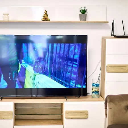 Sunset View Apartment- Pools Lejlighed *