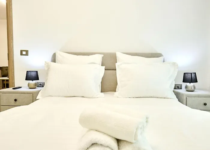 Διαμέρισμα Sunset View Apartment- Pools *