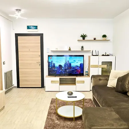 Sunset View Apartment- Pools Apartment Mamaia