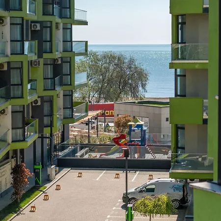 Sunset View Apartment- Pools アパート *